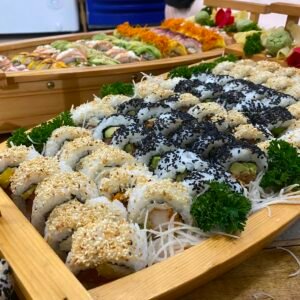Sushi Rolls Clásicos Combinados x 60